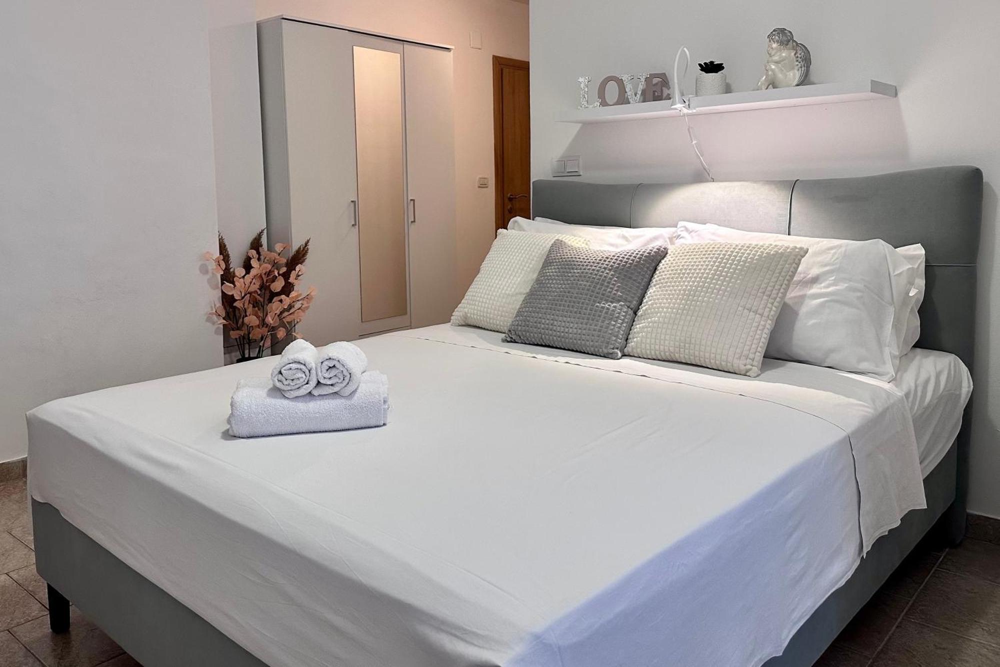 Apartments With A Parking Space Lopar, Rab - 14070 Zimmer foto
